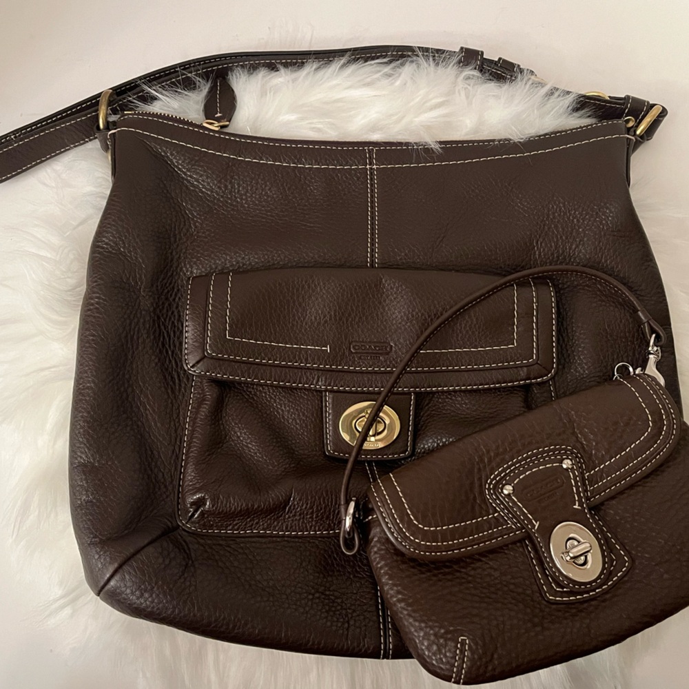 👜 Coach Brown Leather Shoulder Bag Set (2 Pieces) 👜